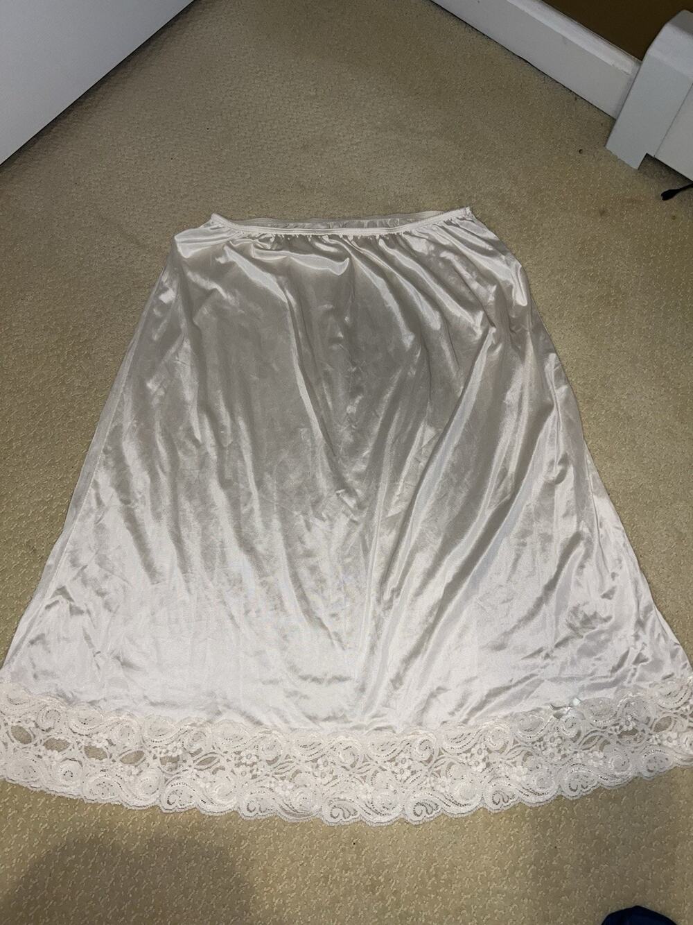 Vtg Movie Star White Half Slip Skirt Lace Trim Satin Silky Lingerie USA Made M